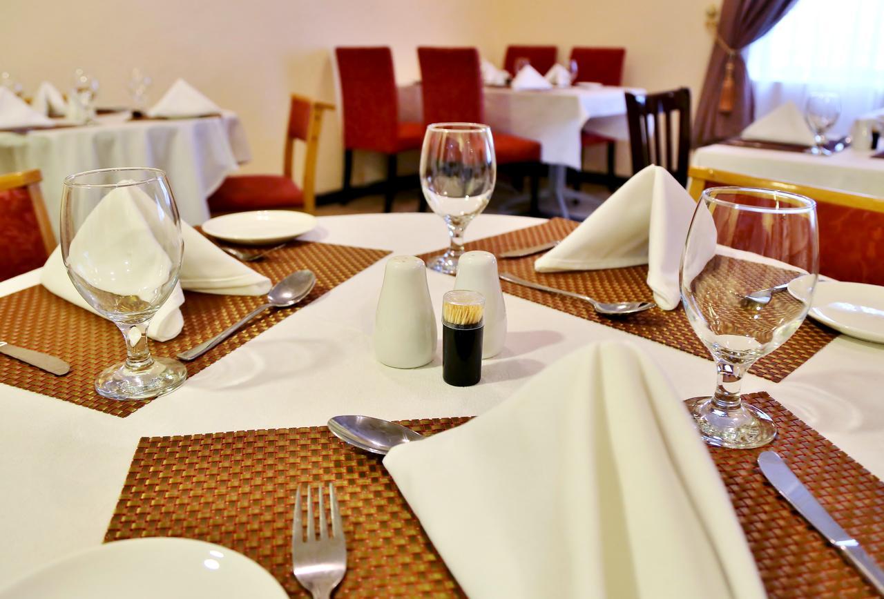 Ajiringano Eden Vale Hotel מראה חיצוני תמונה