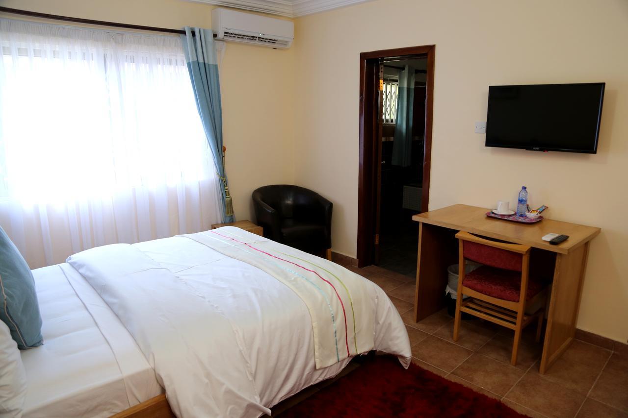 Ajiringano Eden Vale Hotel מראה חיצוני תמונה