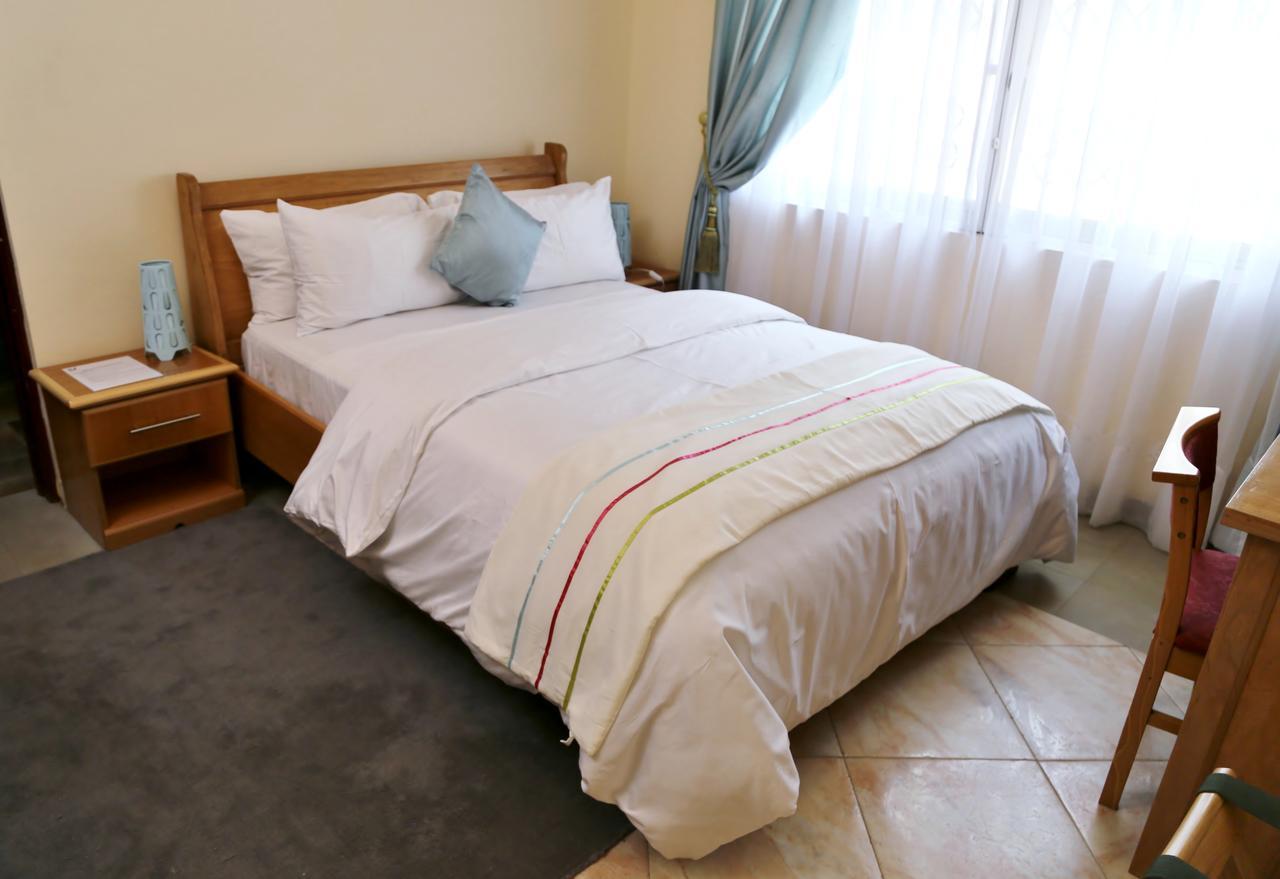 Ajiringano Eden Vale Hotel מראה חיצוני תמונה