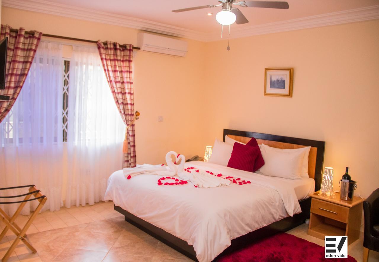 Ajiringano Eden Vale Hotel מראה חיצוני תמונה