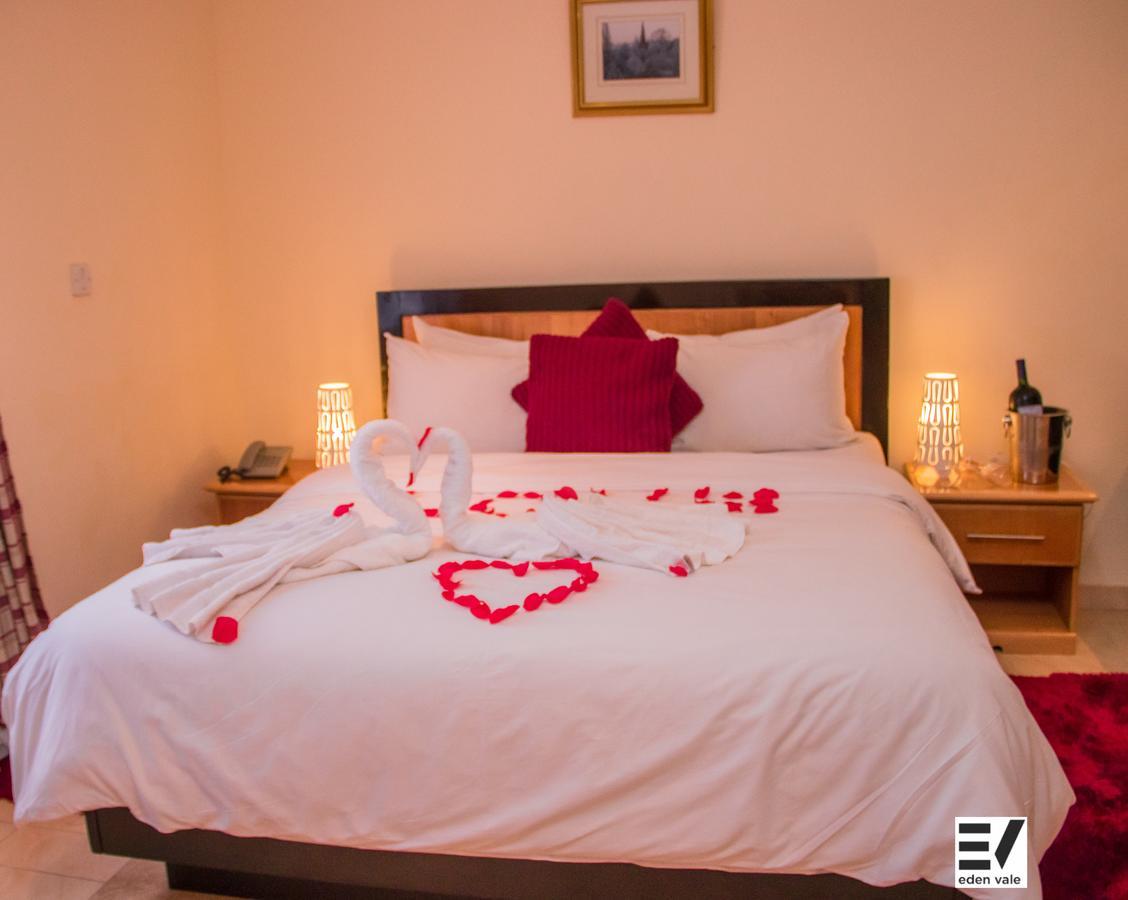 Ajiringano Eden Vale Hotel מראה חיצוני תמונה